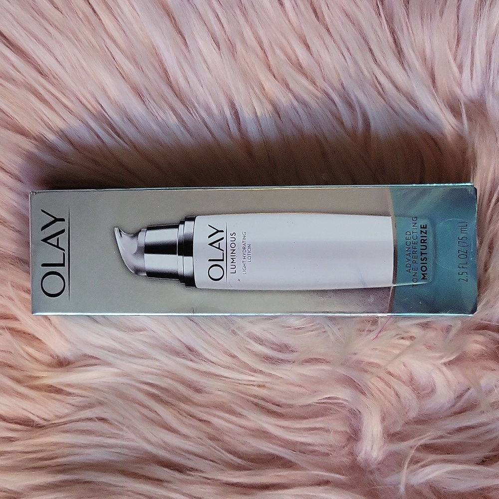 SALE!! Brand New OLAY LUMINOUS LIGHT HYDRATING LOTION
